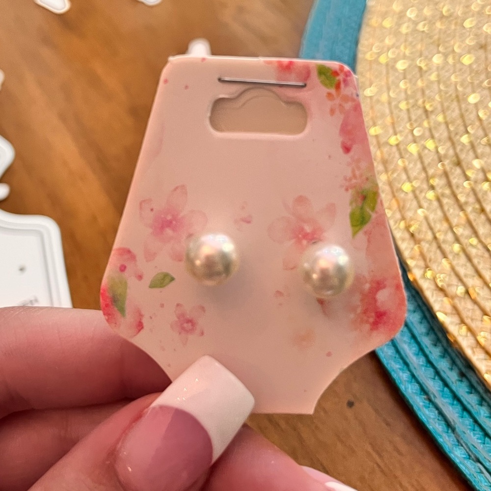 Southern Chic Stud Pearls